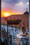hotel_img