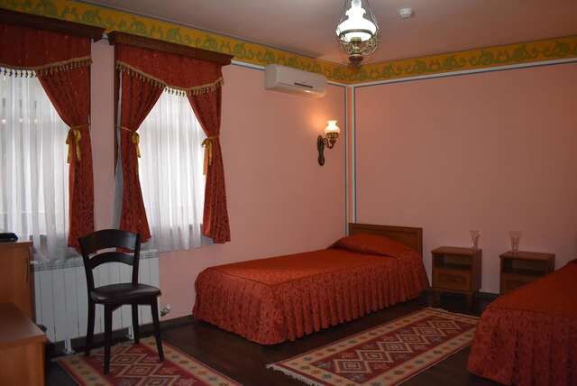 Отель Family Hotel at Renaissance Square Пловдив-36
